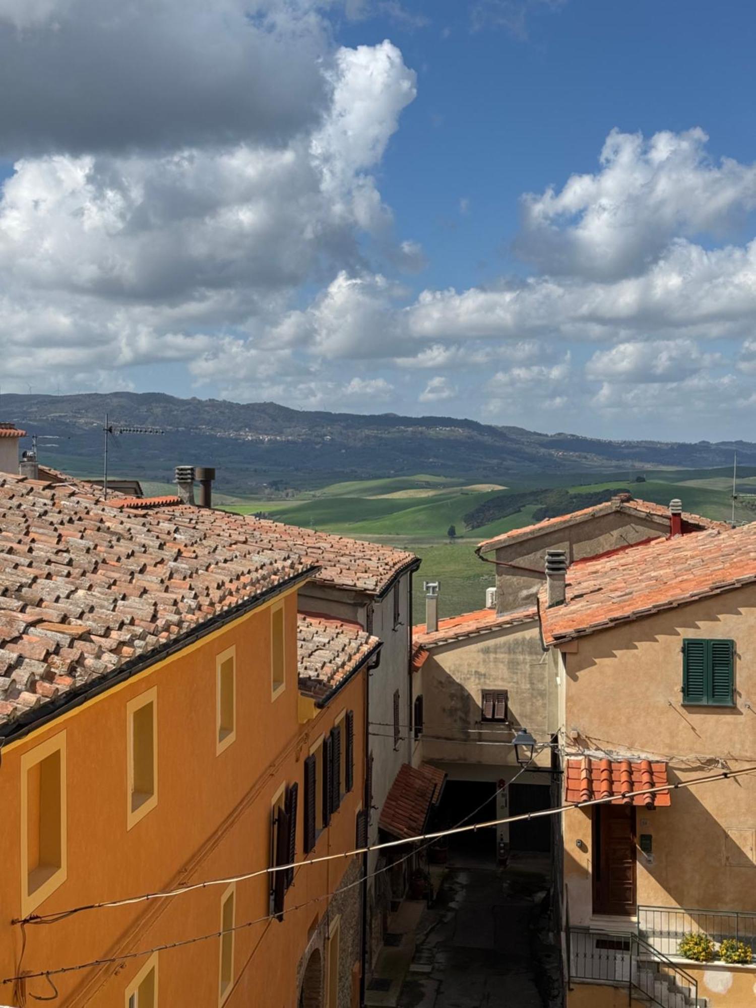 La Casetta Di Borgo Lajatico Eksteriør bilde